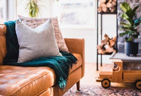 Blankets and pillows are always a good accent for the winter season. Jane Brokenshire Photography
