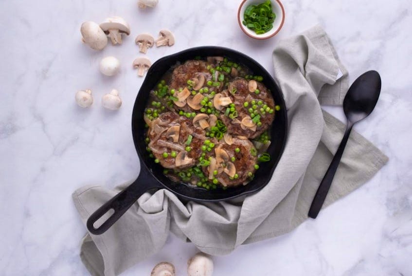 Salisbury Steak with Mushroom Gravy – Mushrooms.ca