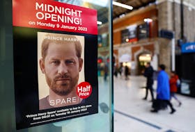 A poster advertising the launch of the book "Spare", by Britain's Prince Harry, the Duke of Sussex, is seen in the window of a bookstore in London, Britain, January 9, 2023.  REUTERS/Peter Nicholls  A poster advertising the launch of the book "Spare" by Britain's Prince Harry, the Duke of Sussex, is seen in the window of a bookstore in London, Britain on Monday. REUTERS/Peter Nicholls