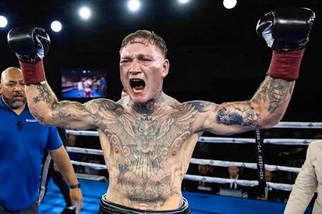 Cape Breton boxer Rozicki upends cruiserweight champ with 10th-round KO at Hamilton bout