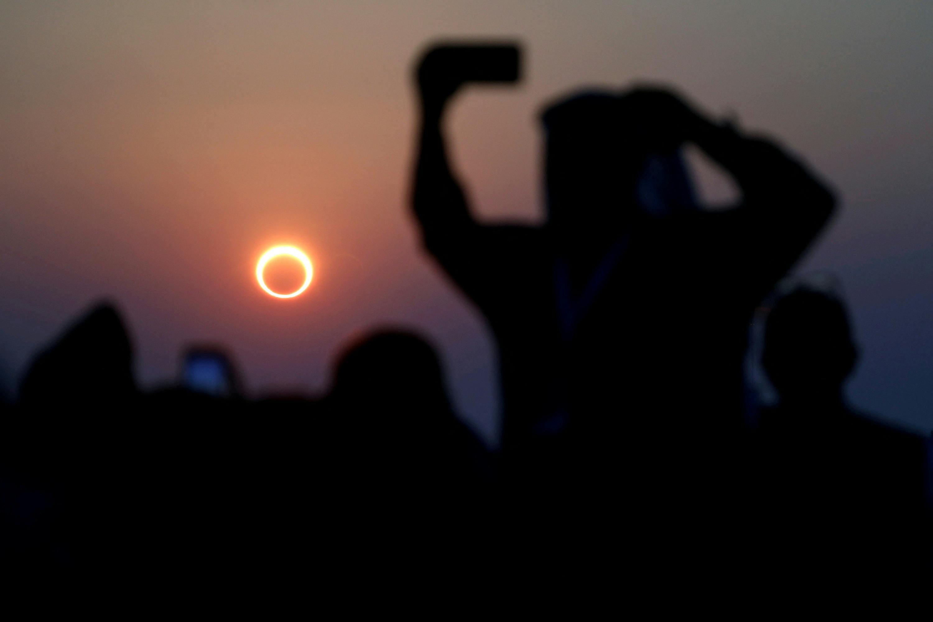How to prepare for the Oct. 14 annular eclipse | kcentv.com