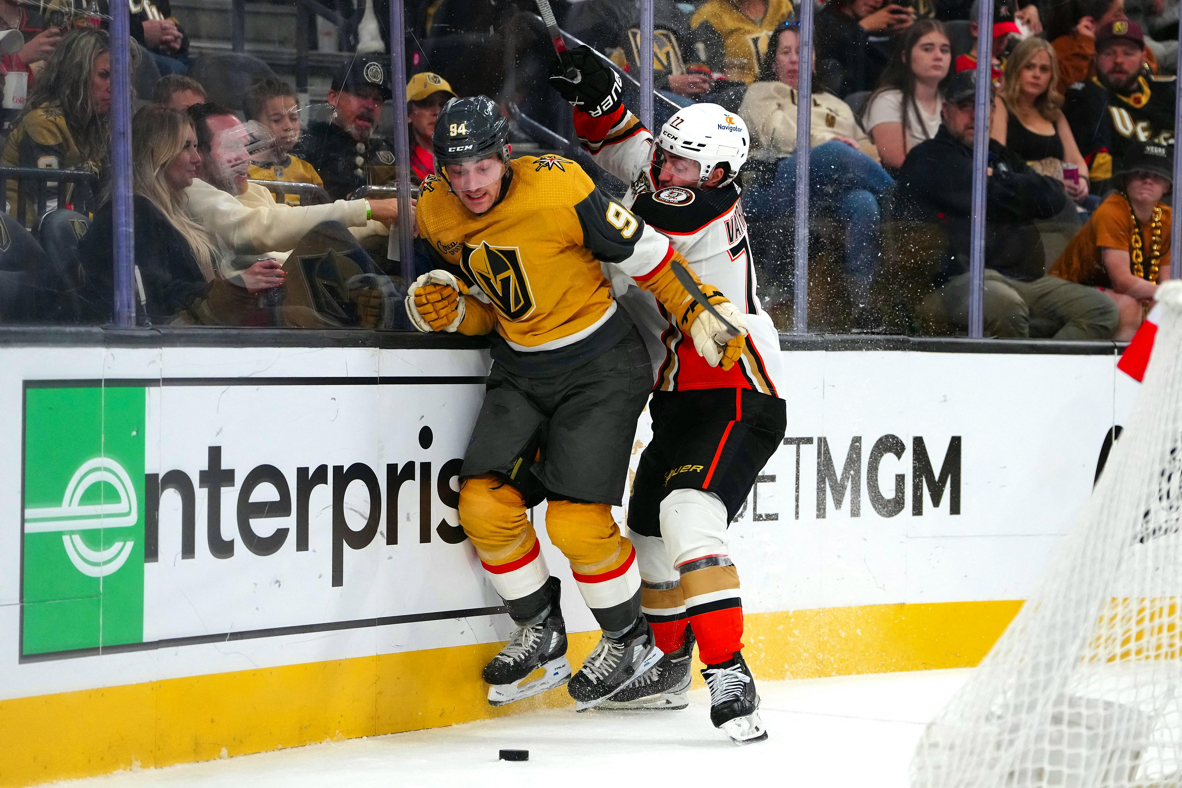 Brock Nelson lifts Islanders over Maple Leafs in OT - The Boston Globe