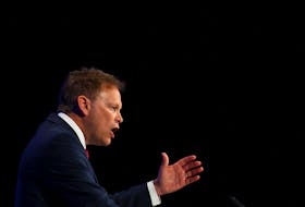 MANCHESTER, England (Reuters) - British defence minister Grant Shapps said he believed that the United States and Poland would maintain their strong support for Ukraine despite domestic pressures