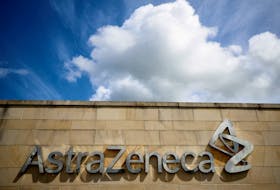 (Reuters) - British drugmaker AstraZeneca on Tuesday said it will pay $425 million to settle product liability litigations related to acid-reflux medicine Nexium and heartburn drug Prilosec in the