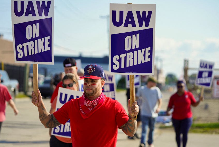(Reuters) - General Motors said on Tuesday it was laying off another 163 workers in Ohio because of the ongoing United Auto Workers strike at two assembly plants and 18 parts distribution centers. The