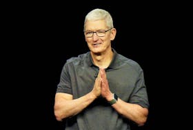 (Reuters) - Apple Chief Executive Officer Tim Cook made $41.5 million after taxes in his biggest share sale in two years, a U.S. securities filing showed. Cook sold 511,000 shares, which were worth