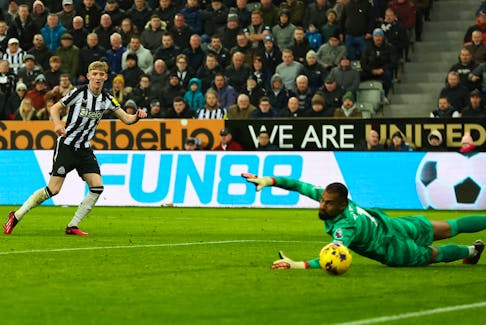 Soccer Football - Premier League - Newcastle United v Chelsea - St James Park, Newcastle, Britain - November 25, 2023 Newcastle United's Anthony Gordon scores their fourth goal Action Images via Reuters/Lee Smith