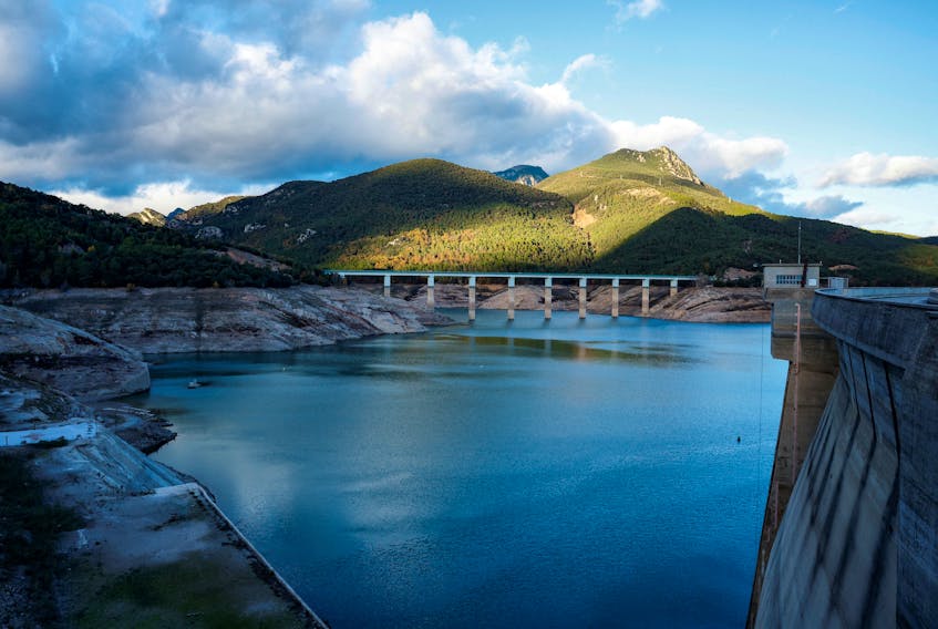 General view of the low-level water of the La Baells reservoir, currently at 24% of its capacity near Cercs, north of Barcelona, Spain, November 21, 2023.