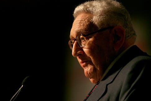 Former U.S. Secretary of State Henry Kissinger addresses a conference in Istanbul, May 31, 2007.