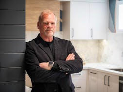 Today's kitchens need to be practical and functional, so consider adding some of these features to your next reno. Mike Holmes on location. 