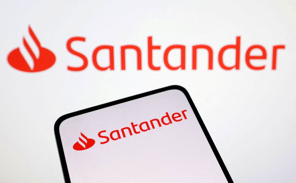 El Santander español compra una participación en una cartera inmobiliaria estadounidense por 1.100 millones de dólares