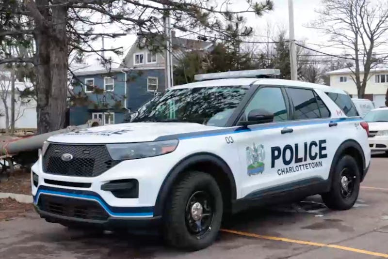 Charlottetown man charged after allegedly stealing vehicle and gas, fleeing from police twice