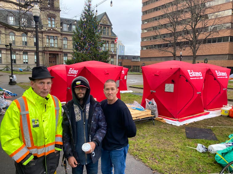 It's a call to action': Good Samaritans swapping tents for heavy