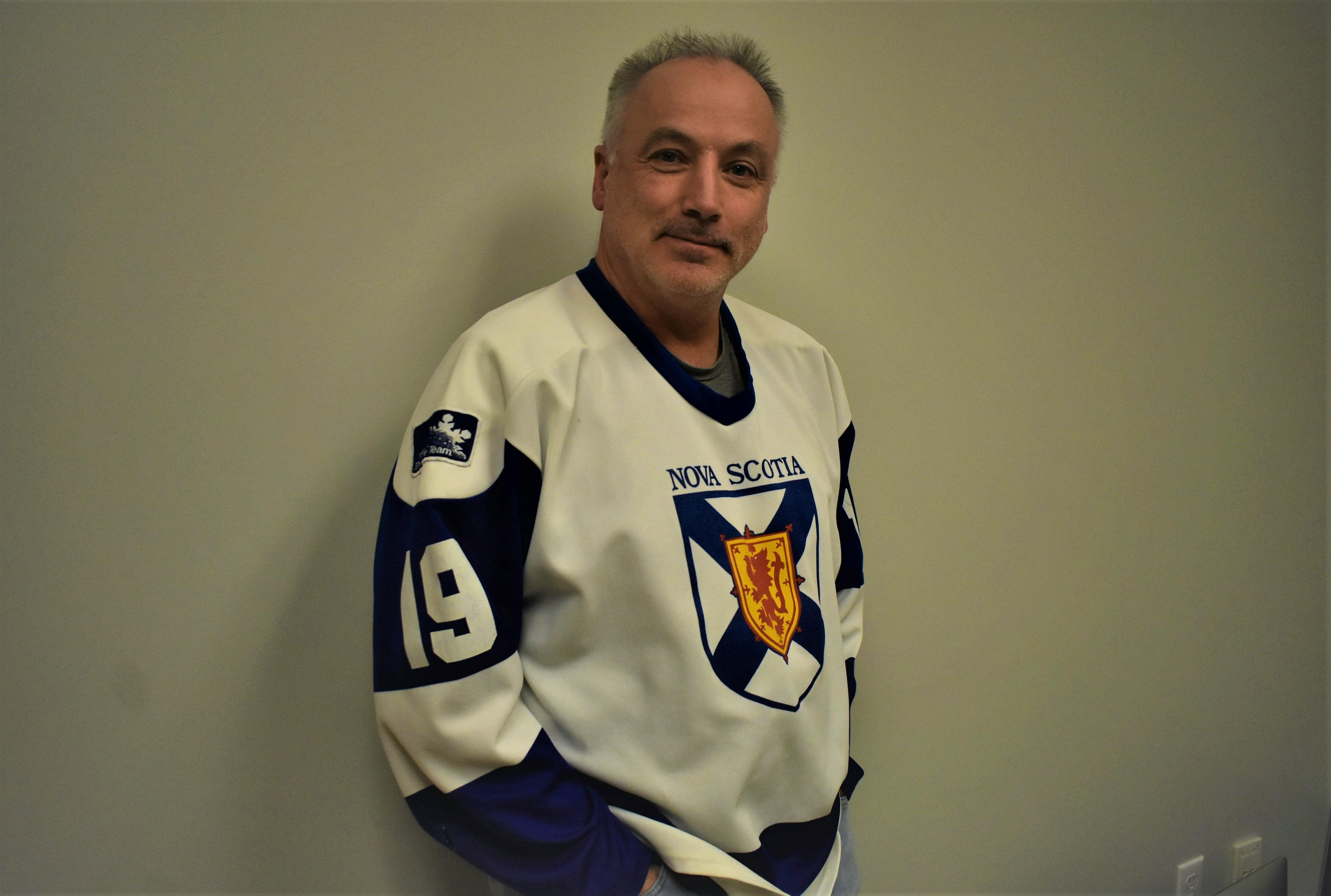 Reebok, Other, Canadians Hockey Captain Jersey