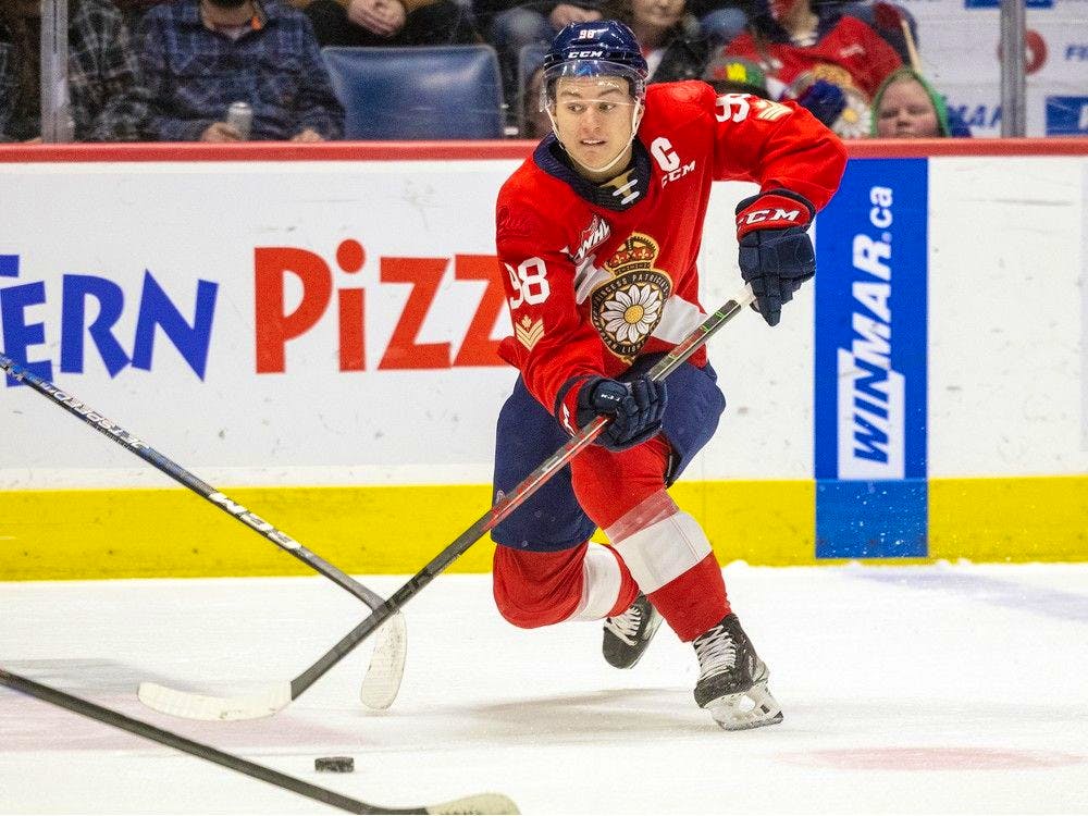 Regina Pats' Connor Bedard reaches 50 goals and 100 points in 40 games -  Daily Faceoff