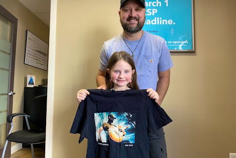 Five years ago, country artist Aaron Goodvin sent a video message to Dayla Gallant, who was undergoing cancer treatment. On Feb. 3, 2023, the two met in person for a private concert. – Kristin Gardiner/SaltWire Network