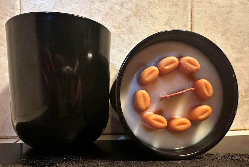 Who doesn’t love the smell of fresh coffee in the morning? Rising Sun Candles and Wax Melts owner Stacey Muise simulates a mourning cuppa with her specialty candles, but adds her own twist to it, adding coffee bean inserts.