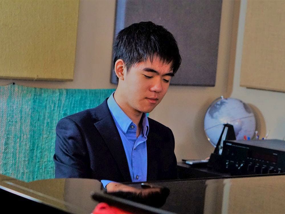 Final Round of the Arthur Rubinstein International Piano Master Competition:  Classical Concerto (I/II)