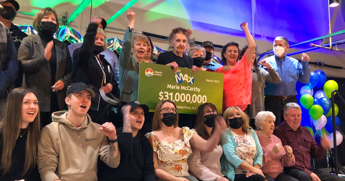 Nowa kobieta z Waterford wygrywa 31 milionów dolarów w Lotto Max Jackpot;  Bilet był prezentem urodzinowym od wnuka