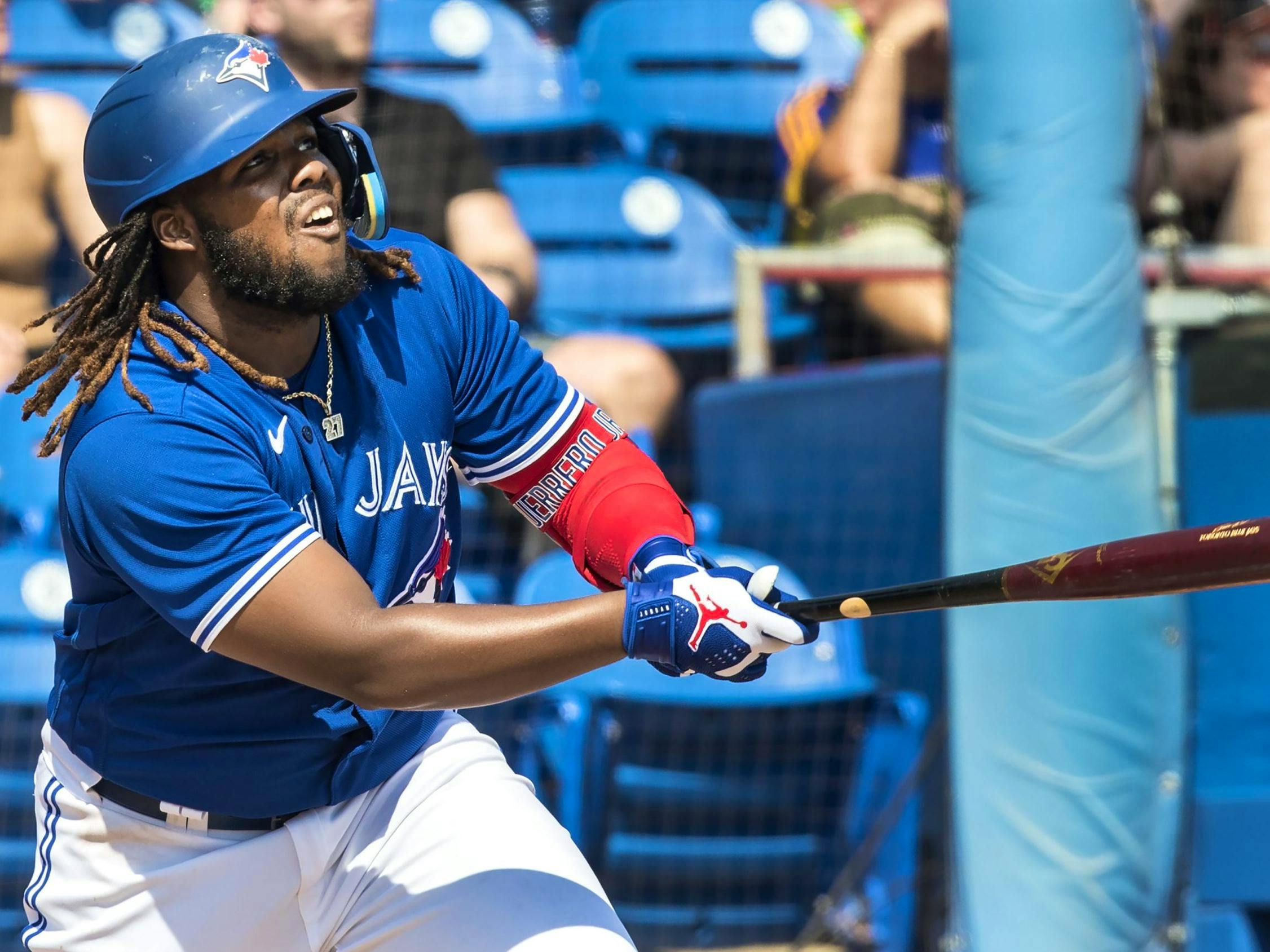 Blue Jays slugger Guerrero Jr. working to keep pressures of