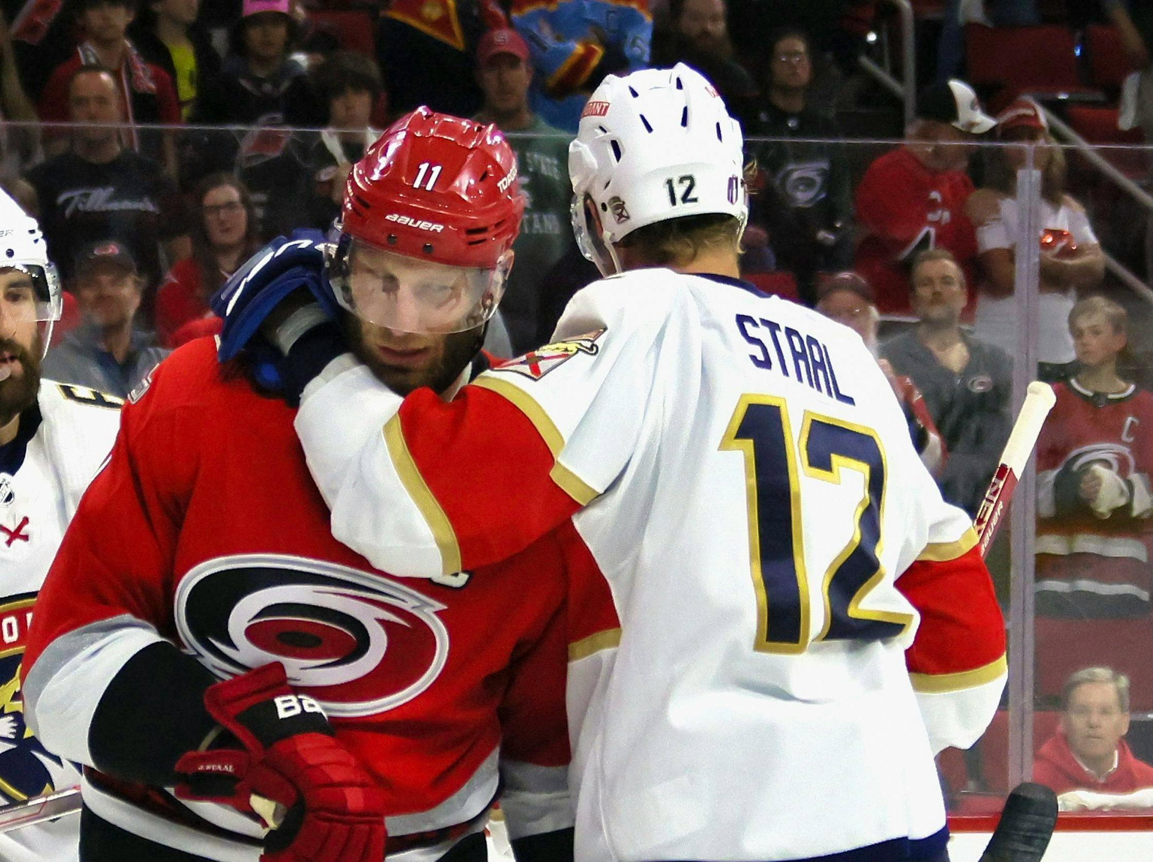 Panthers outlast Hurricanes in 6th-longest game in NHL history