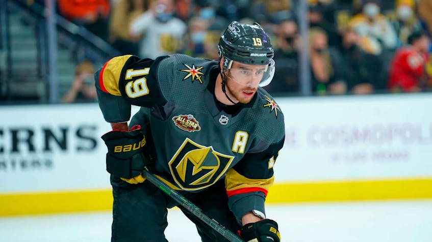 Golden Knights forward Reilly Smith traded to Pittsburgh for draft