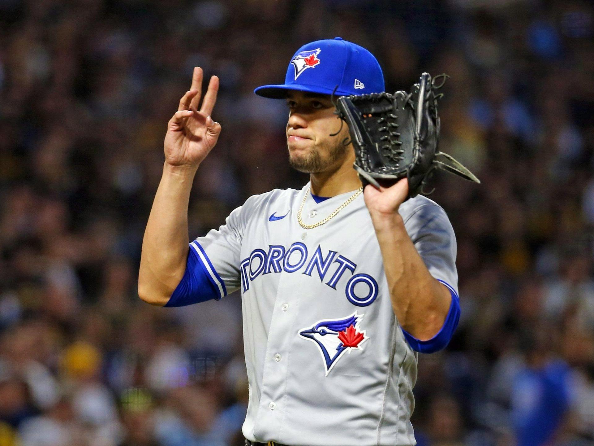 Whit Merrifield, Yusei Kikuchi co-star as Blue Jays' sweep Pirates