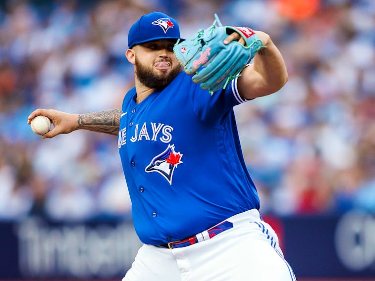 Dazed and defeated Blue Jays Alek Manoah struggles in yet another loss