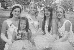 The 2008 Annapolis Valley Apple Blossom Festival weekend ended with a royal tour to Windsor. Pictured are, from left, Queen Annapolisa LXXVI Princess Digby Amanda Dawn Walker with her attendant Madison Crichton, Second Lady-in-Waiting Princess Berwick Jessica Danielle MacCulloch, Princess Hantsport Katelyn Rose Pelton, and First Lady-in-Waiting Princess Windsor Kelly Erin Grandy.