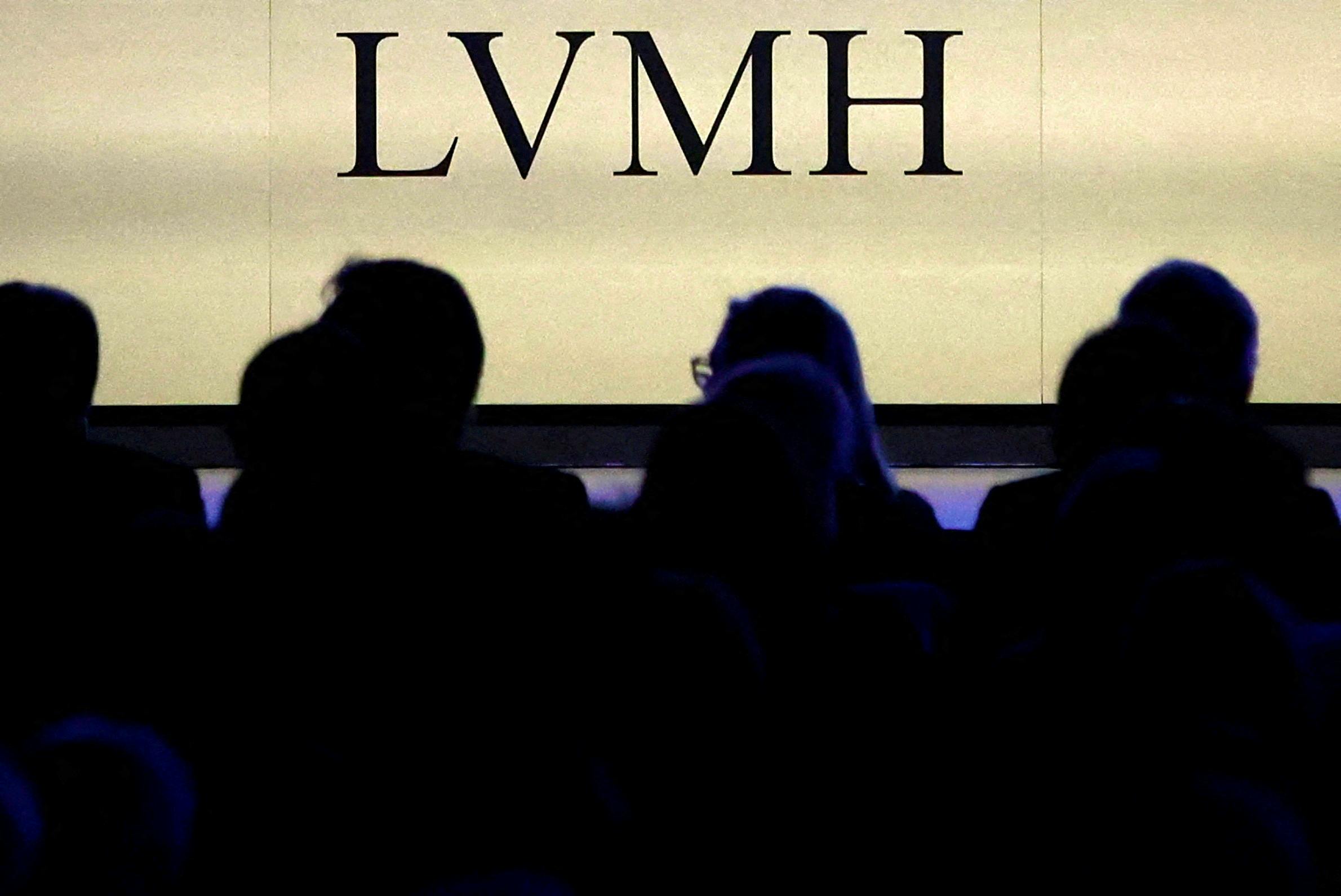 LVMH chief Bernard Arnault, daughter embark on China tour