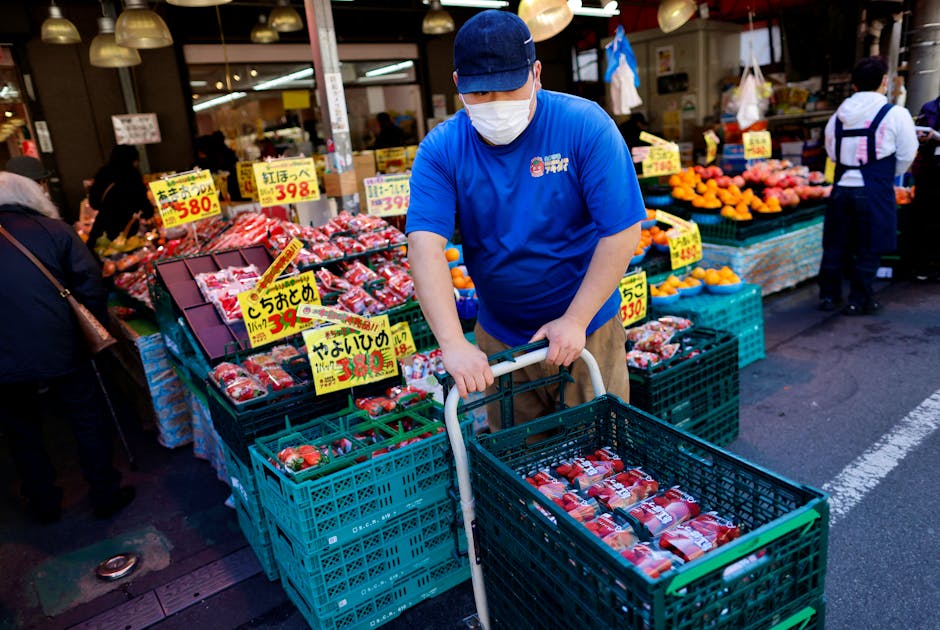 日本4月の実質賃金、消費者インフレの影響で下落