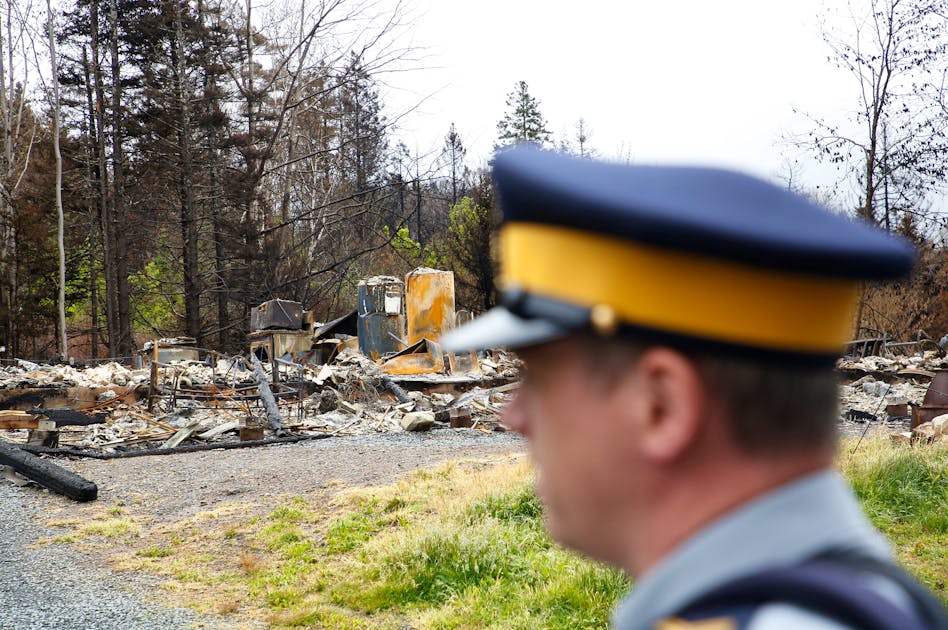 VOICE OF THE PEOPLE: Wildfires a tale of two provinces