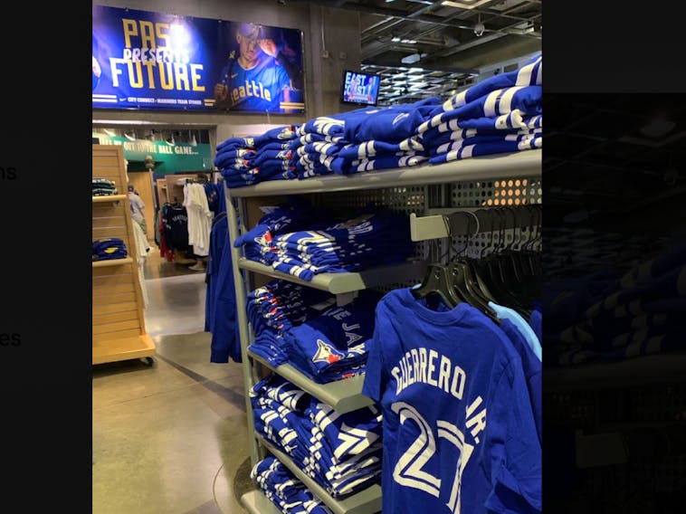 Sheepish in Seattle: Mariners remove Blue Jays gear from team shop