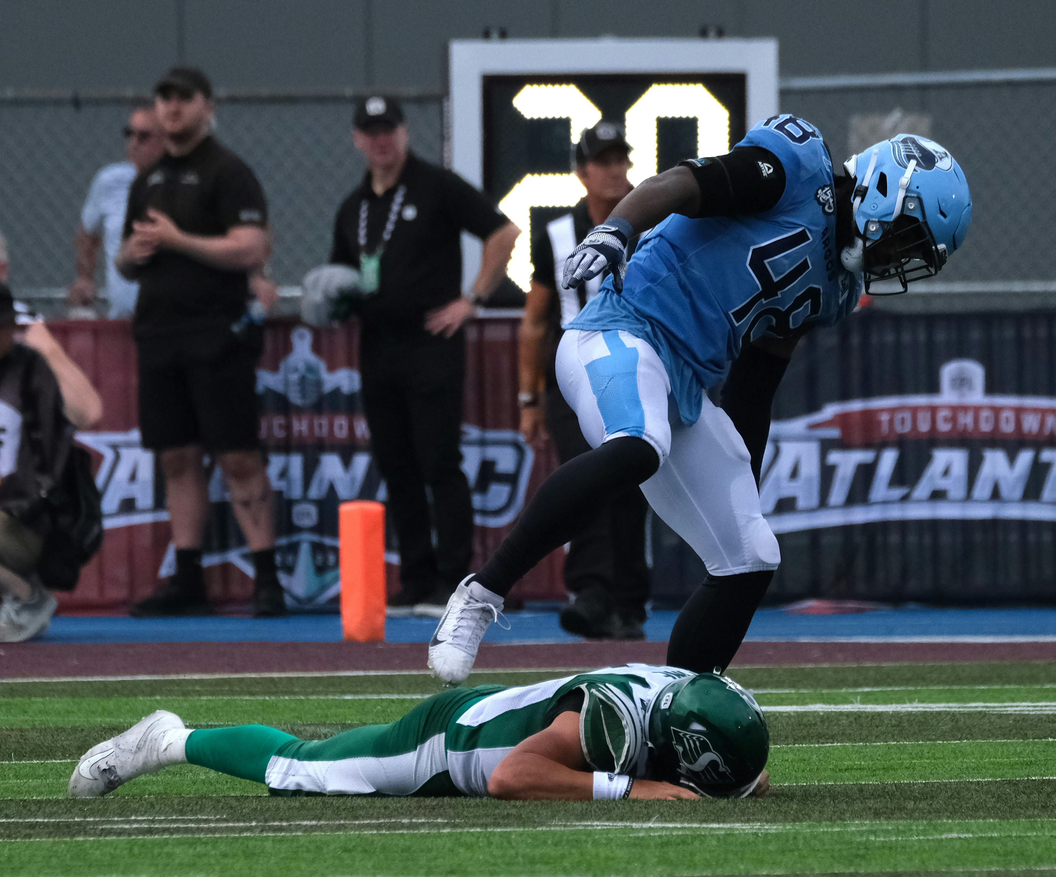 Toronto Argonauts Dominate Saskatchewan Roughriders In Touchdown ...