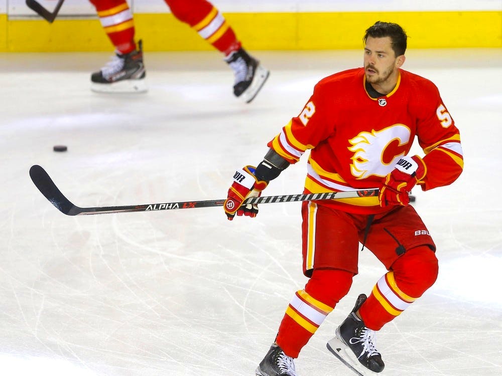 Calgary Flames legend Mike Vernon inducted into the Hockey Hall of