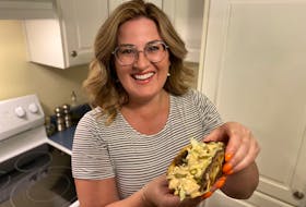 A taco burger recipe? Erin Sulley was quick to try this viral trend. – Paul Pickett