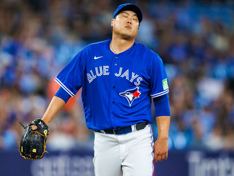 Surging Orioles batter Blue Jays as blowout win spoils return of Ryu