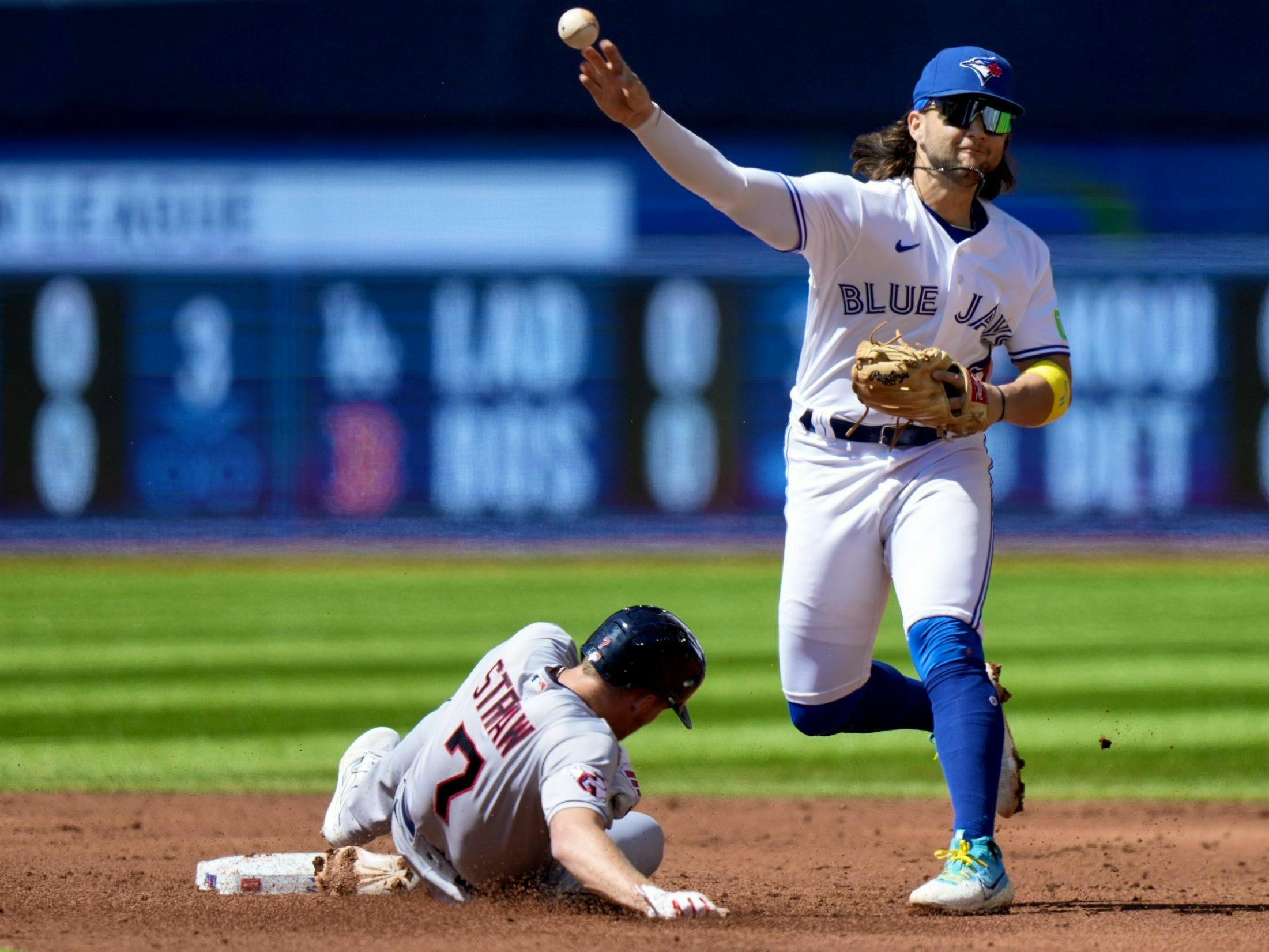 Disastrous day for Blue Jays with brutal loss and injuries to Bo Bichette,  Matt Chapman