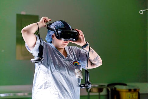Nurses in four Horizon hospitals will be able to practise instrument recognition, procedure steps, anticipation and passing techniques through the VR simulation technology. - Contributed