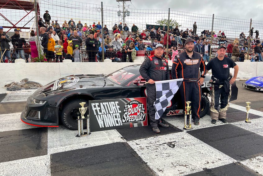 Chris Reid took home a $5,000 payday at his home track of Bud’s Speedway Saturday during the inaugural Robby’s Towing Sportsman Classic. CONTRIBUTED