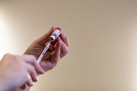 Nova Scotia to roll out free flu, updated COVID-19 vaccines this month