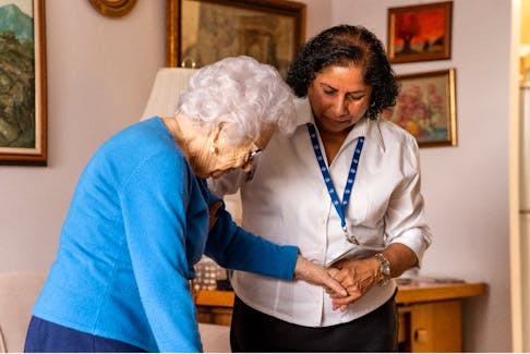 With support from VON, Nova Scotians can get the help they need to age at home. PHOTO CREDIT: VON Canada.