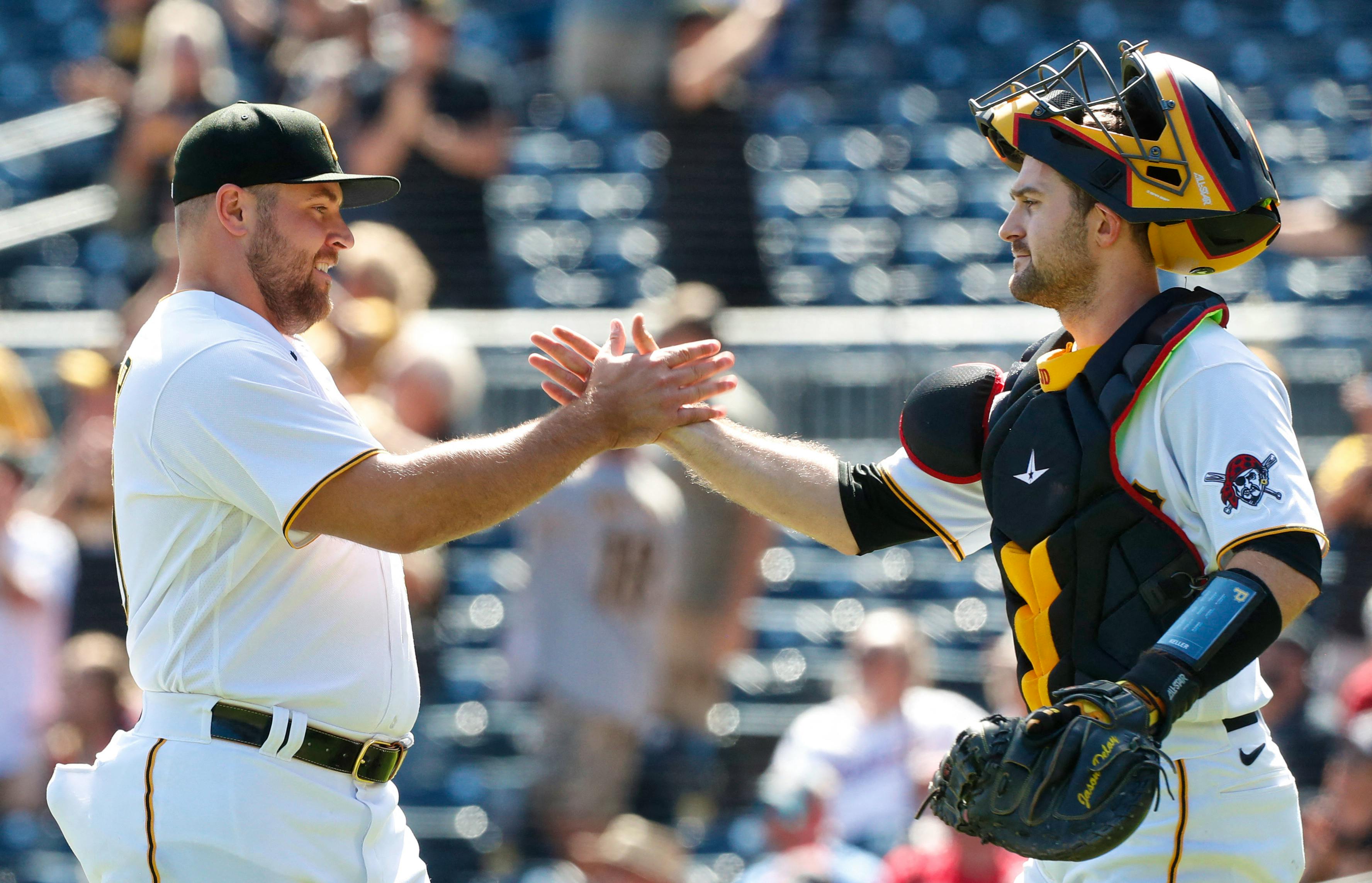 MLB Roundup: NL-best Pirates win seventh in a row; Rays improve to