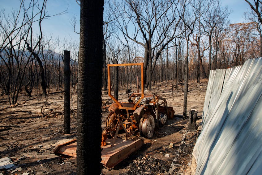 By Renju Jose SYDNEY (Reuters) - An intense spring heat wave sweeping across Australia's southeast raised the risks of bushfires, prompting authorities on Tuesday to issue the first total fire ban in