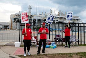 (Reuters) - The United Auto Workers (UAW) will announce on Friday it has made real progress with Ford Motor in talks over a new labor contract, a source familiar with the matter said. (Reporting by