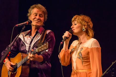 Jim Cuddy sings a duet with Jenn Grant Sept. 23 at Deep Roots Music Festival in Wolfville.  
Wayne Walker • Special to the Annapolis Valley Register