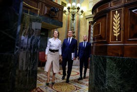 By Belén Carreño and Emma Pinedo MADRID (Reuters) - Spain's rightwing opposition leader Alberto Nunez Feijoo on Tuesday launched a likely fruitless bid to form a government following an election in