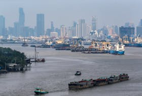 BANGKOK (Reuters) - Thai exports unexpectedly rose for the first time in 11 months in August, helped by higher shipments of agricultural and industrial goods, despite weak global demand, the commerce