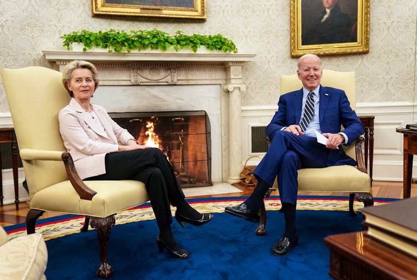 BRUSSELS (Reuters) - U.S. President Joe Biden will host European Commission President Ursula von der Leyen and European Council President Charles Michel on Oct. 20, with steel tariffs among the