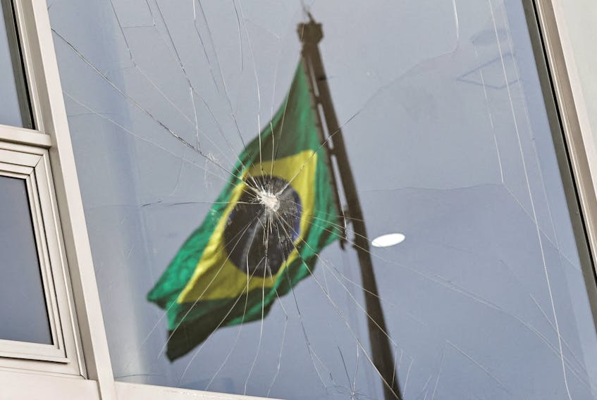 SAO PAULO (Reuters) - Brazil's federal police said on Wednesday they were carrying out fresh raids and arrests as part of an investigation into the Jan. 8 riots in Brasilia, in which supporters of